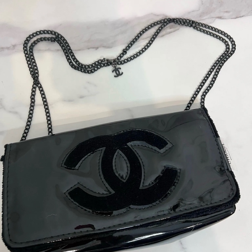 Chanel Black Patent Cc Shoulder Bag With Chain Strap